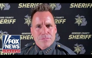 Michigan sheriff delivers message of peace following Chauvin verdict