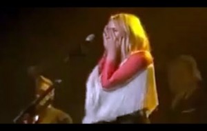 Miranda Lambert Breaks Down In Texas