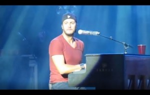 Luke Bryan Hilariously Messes Up Blake Shelton Song